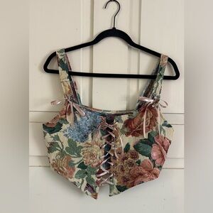 Cider Vintage Floral Lace-Up Crop Top